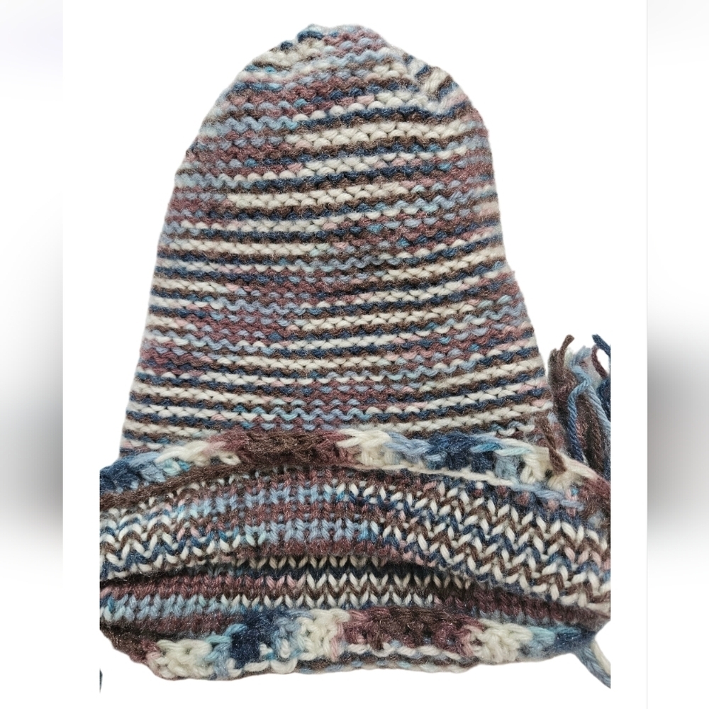 Hand Crafted Winter Hat Handmade knitted pom pom beanie multicolored crochet cap - Picture 13 of 17